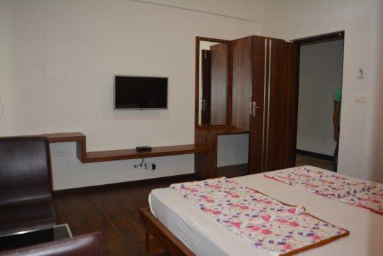 Ashirwad Comforts Hotell Kalasa Exteriör bild
